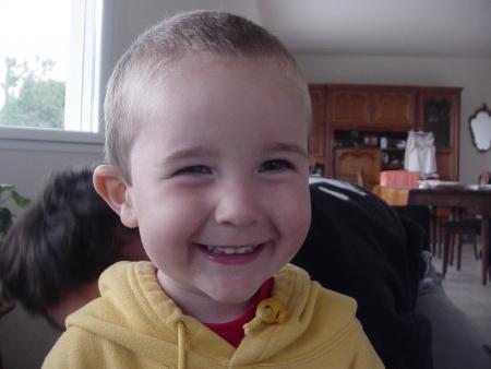 mathis le 1er ki di ke c 1 ptit branleur il ora a fère a moi et maël